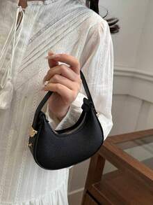 Mini Cute Solid Black Handbag For Women, Fashionable High-Quality Lightweight Crescent Shaped Shoulder Bag , Cute - Black - View 5