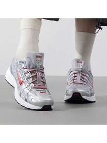 Nike 新款儿童 P-6000 (GS) 休闲运动复古厚底运动鞋 - 銀色 - 查看 1