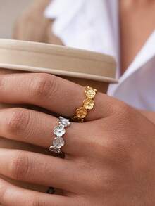 2 piezas/1 pieza Joyería de acero inoxidable de 18K con flor asimétrica calada, elegante y resistente al agua, regalo para fiesta y boda. Anillo calado exquisito y de moda, accesorio de joyería resistente al agua para uso diario y festivo - Multicolor - Ver 7