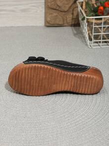 女士时尚学生坡跟凉鞋，花卉装饰，套脚沙滩厚底缝线鞋，春夏款 - 黑色 - 查看 7