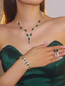 3 件套（1 条项链 + 1 对耳环 + 1 条手链），时尚百搭，适合女性日常佩戴、婚礼、派对和其他场合。 - 金色 - 查看 14