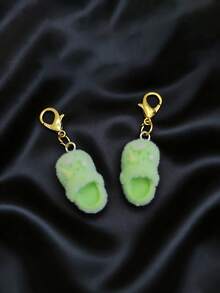 1 pieza Llavero colgante de dibujo animado con felpa, regalo para amigos y compañeros de clase - zapato - Ver 9