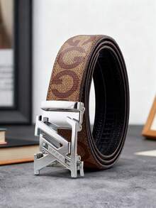 Ceinture en PU avec boucle automatique à lettres gaufrées pour hommes. Disponible en noir et marron, la boucle est plaquée or, argent et gunmetal. Elle présente un design réglable avec un look élégant et luxueux, convenant aussi bien aux occasions professionnelles que décontractées. Un cadeau idéal pour la Fête des Pères et les anniversaires. - Multicolore - Voir 14