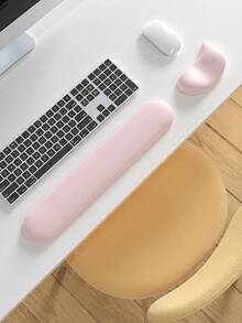 一套真皮键盘腕托，小号腕垫，适用于键盘腕托和腕垫，防污、防水、符合人体工程学设计，自然舒适地贴合手腕 - 查看 2