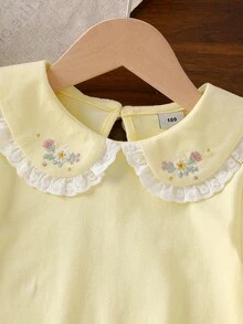 Young Girl Embroidered Collar Petal Sleeve Cute T-Shirt - Yellow - View 3