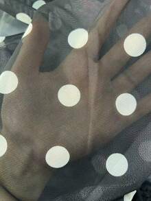 女士优雅休闲时尚性感网纱经典波点短款上衣 - 船领，前幅褶皱设计，腰部褶皱细节，长款透视袖，度假黑色春季款 - 黑色 - 查看 6