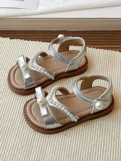 1 Paar Mädchen Cut Out atmungsaktive Prinzessin Flache Sandalen, Perlen Dekor, Kleinkind Rutschfeste Weiche Sohle Lässig Schuhe, vielseitig, geeignet für Sommer, Outdoor, Strand, Schule