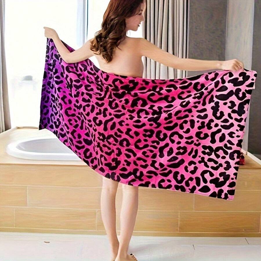 女士单件沙滩巾，豹纹印花，超细纤维面料，时尚实用，速干，适合海滩和泳池使用。 - A - 查看 1