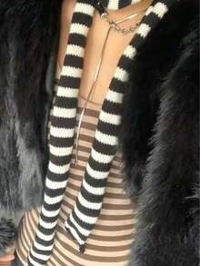 1条Y2K朋克摇滚条纹图案细围巾，适合日常佩戴 - 黑與白 - 查看 2