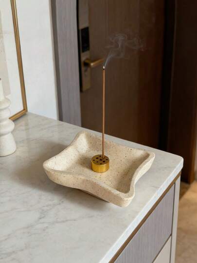 1个复古方形陶瓷香炉盘+9孔香座，设计精美的香炉盘，禅意风格，适用于家居/书房/茶室的香炉装饰