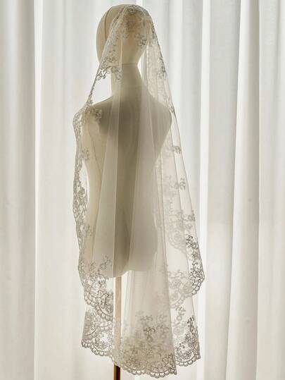 1pc Bridal Lace Edge Fingertip Length Wedding Veil, White And Ivory Color With Hair Comb