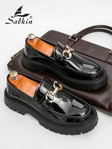 Salkin 新款英伦风设计师男士一脚蹬乐福鞋，复古气息，价格实惠，高端质感，柔软舒适，圆头，优雅正式皮鞋，亮面漆皮，厚底，适合休闲、约会、派对、婚礼、新郎、社交场合，春夏秋季。尺码偏小，请订购大一码。 - 黑色 - 查看 2