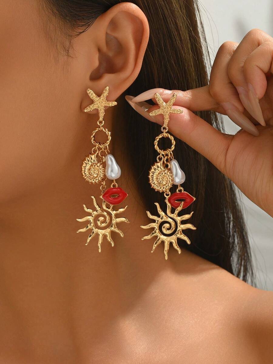 1 Pair Beach Vacation Style Starfish, Sun, Lips Mixed Pendant Earrings, Fashionable And Cute Jewelry Accessories Suitable For Daily Wear, Beach Dates And Parties - Gold - View 1