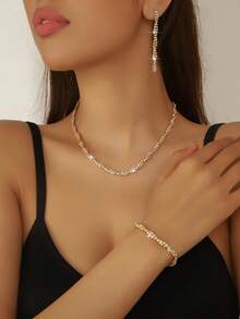 3 件套女士奢华钻石镶嵌扭曲设计首饰套装，包括 1 条项链、1 对耳环和 1 条手链 - 适合日常佩戴、婚礼、派对等场合。 - 彩色 - 查看 8