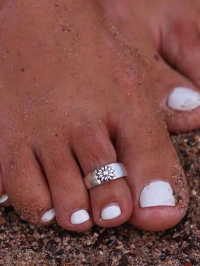 1pc Minimalist Floral Design Silver Metal Toe Ring, Fashionable For Parties, Gifts, Beach Vacation