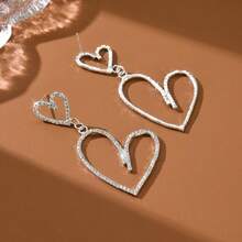 1 Pair Versatile Elegant Sparkling Crystal Heart Pendant Design Earrings, Suitable As Eid Gift, Wedding Party And Daily Wear For Women - Heart Earrings - View 5
