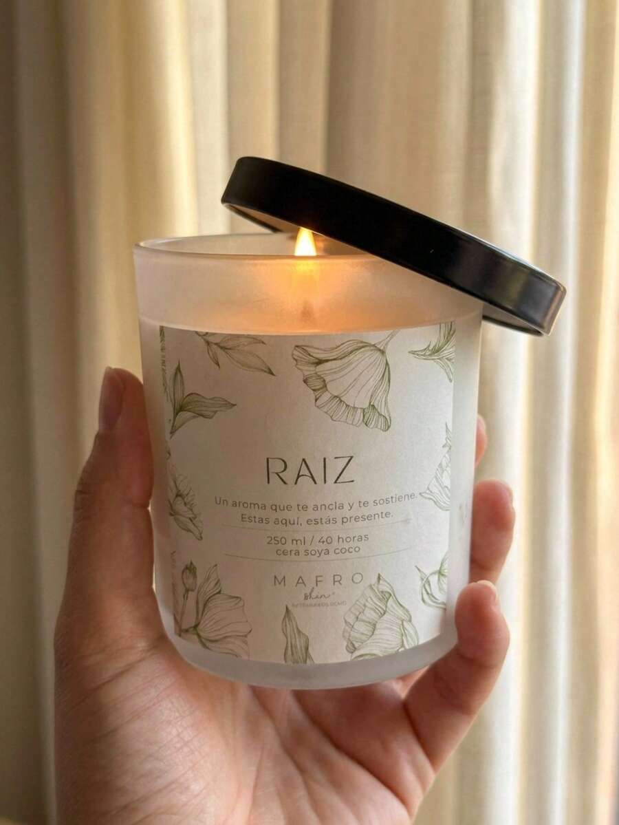 Vela Aromática "MAFRO" – | 250 ml | 40 Horas de Duración - RAIZ - Ver 1
