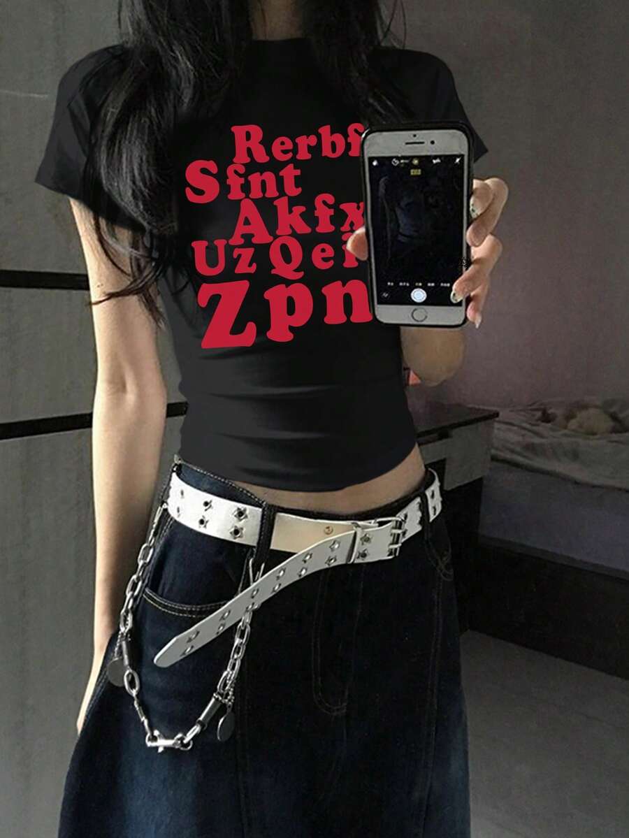 红色字母印花短袖T恤,女士夏季性感修身露脐设计休闲上衣,黑色 - 黑色 - 查看 1