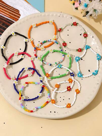 30pcs/Set Boho Style Handmade Colorful Daisy Flower Elastic Anklet Bracelet Jewelry Set, High Quality Beachwear Accessories Suitable For Men And Women, Party, Holiday, Birthday Gift (Random Color And Style)