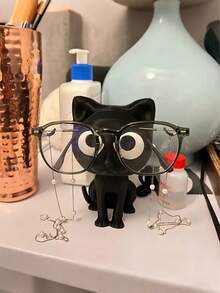 1个可爱猫咪图案眼镜架 - 塑料桌面收纳架和眼镜架，适用于家居装饰、办公收纳，节省空间，轻巧耐用的塑料材质，完美的复活节和情人节礼物，多功能眼镜收纳架，适用于书房、书桌、卧室和工作站 - 彩色 - 查看 2