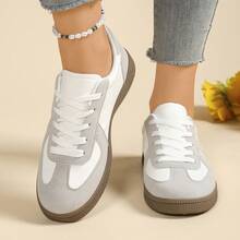 Women's Casual Lace-Up Athletic Sneakers, New Korean Version Commuting Training Running Shoes, Daily Commute Outdoor Training Hiking Shoes, Women's Versatile Campus Style Breathable Skateboard Shoes, Flat Shoes, Suitable For All Seasons, Holiday Gift - Khaki - View 1