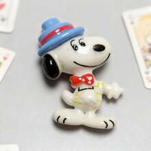 SNOOPY 6件套卡通树脂发夹、手机壳、镂空鞋、乳胶材质，现货，新年/情人节/复活节礼物 - 彩色 - 查看 9