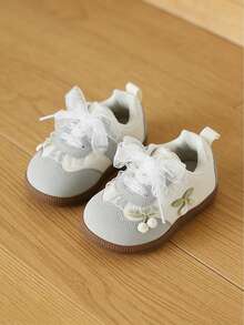 1 Pair Spring/Summer Baby Girl Anti-Slip Soft Bottom Toddler Shoes - Beige - View 4