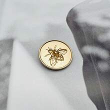 5pcs/Pack Metal Buttons, Bee Pattern Decorative Buttons For Coats, Sweaters, Shirts, Jackets, Fashionable New Design, Wholesale For DIY Sewing, Shoes, Hats, Bags - Multiple Styles - View 8