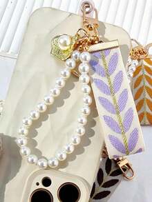 A Fashionable Keychain Adorned With Purple Woven Tape And Imitation Pearls - Mauve Purple - View 4