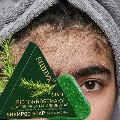 120克，乌斯曼草本柏树香型洗发皂，采用天然植物萃取精华，深层清洁头皮，帮助预防脱发和头发稀疏，令秀发更浓密、更持久。泡沫丰富，易于冲洗，快速去除头皮杂质，减少油脂和异味，并散发清新夏日香气。温和不干燥，适合所有发质。