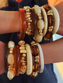 7件套时尚奢华独特闪亮优雅百搭复古精致树脂琥珀色和象牙色金属串珠手链套装，女士适用，适合日常佩戴、节日和派对场合。 - 彩色 - 查看 7