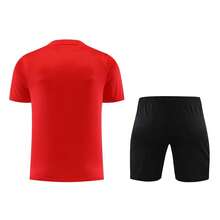 2pcs Set Jersey Sepak Bola Personalisasi - Kaos Lengan Pendek + Celana Pendek dengan Nama, Nomor & Logo Tim yang Dicetak Sesuai Pesanan, Hadiah, Cocok untuk Olahraga/Mendaki Gunung Musim Semi/Panas - Merah - View 4