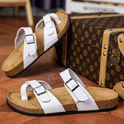 Fashionable Men's Slip-On Casual Sandals, Minimalist Design, Versatile Indoor/Outdoor Wear, Comfortable And