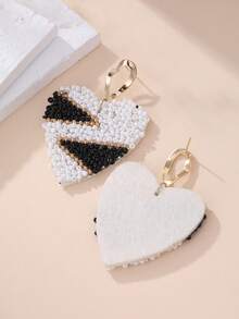 1 Pair Handmade Bohemian Style Black & White Contrast Beaded Casual Retro Street Fashion Heart Shaped Dangle Earrings, Suitable For Parties, Music Festivals And Other Occasions - Black and White - View 3
