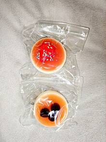 1个软绵绵的奶油夹心蛋糕减压玩具，质感逼真 - 彩色 - 查看 4