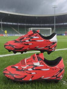 四季运动足球鞋，校园风足球比赛鞋，足球训练鞋，长钉防滑，不对称迷彩图案鞋面，便捷的魔术贴搭扣 - 紅色 - 查看 7