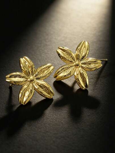 Pendientes de hoja de oro estilo retro francés, accesorios dorados con estilo de lujo ligero de acero inoxidable, pendientes exquisitos y versátiles, regalos de Eid para adultos, joyas de acero inoxidable resistentes a la oxidación, adecuados para reuniones diarias, bodas y eventos