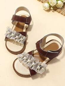 1双女童棕色凉鞋，防滑平底凉鞋，珍珠蕾丝饰边魔术贴公主鞋，适合夏季郊游、休闲聚会、日常穿着、婚礼和派对等场合。 - 棕色 - 查看 1