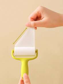 1/2Pcs Mini Lint Roller With Replaceable Sticky Sheets, Compact And Portable, Removes High-Adhesion Hair (Including Cat Hair) - Regular Model - View 6