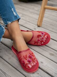 女士红色手工串珠亮片花卉装饰优雅平底凉鞋，舒适轻便透气镂空网面拖鞋，适合春夏穿着，EVA外底沙滩度假室内拖鞋 - 紅色 - 查看 3