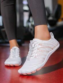 Striped Water Shoes For Women, Outdoor Rubber Non-Slip Fitness Wading Shoes For Beach, Stream, All Seasons - White - View 6