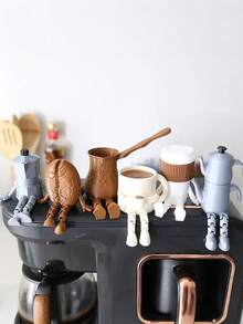 可爱的咖啡杯和咖啡豆造型摆件，带可活动腿 – 塑料材质桌面摆件，现代设计，非常适合咖啡角装饰，送给咖啡爱好者的趣味礼物，家居和办公室装饰，可爱的书架装饰，以及可收藏的活动摆件。 - 彩色 - 查看 2