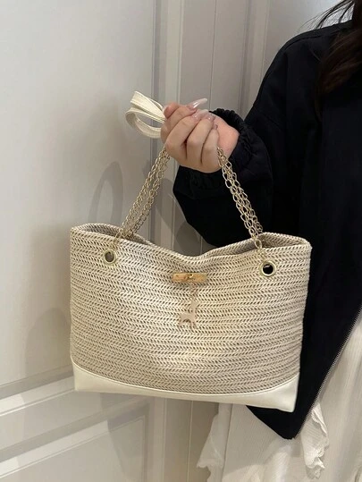 新款春夏草编单肩包，时尚链条小鹿装饰大容量沙滩手提包，女士款