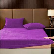 Single Size Fleece Sheet Set Measuring 165x228cm. Soft And Comfortable. - Purple - View 4
