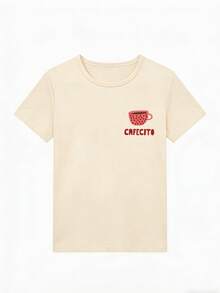 这款大码女式休闲T恤采用复古风格设计，饰有咖啡杯和爱心图案，圆领短袖。T恤上还印有“But First, Coffee”（但首先，一杯咖啡）字样，非常适合中年大码女性在度假时穿着。夏季 - 杏色 - 查看 6