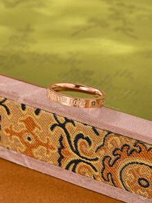 1枚不锈钢玫瑰金戒指，材质无害，经典永恒，简约高品质，适合日常佩戴。 - 玫瑰金 - 查看 4