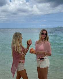 Women Sheer Mesh Poncho Top Crochet Knit Lightweight See Through Shawl Wrap Summer Oversized Loose Shrug Beachwear Swimsuit Bikini Cover Ups - 淺粉色 - 查看 4