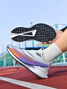 男士户外碳板运动鞋，跑步鞋，适用于比赛、训练、半程马拉松、速度跑；女士运动鞋，田径比赛鞋；女士公路跑鞋，透气网面，耐用防滑减震鞋底 - 白色 - 查看 6