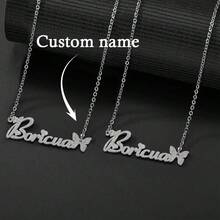 1 buc Colier cu nume personalizat pentru femei, finisaj mat, pandantiv cu nume personalizat din oțel inoxidabil, lanț cruce din argint, opțiuni multiple de font, bijuterii personalizate lucrate manual, cadou de ziua de naștere, potrivit pentru iubită și familie, cadou de Halloween și Crăciun - Nisip presat argintiu - Vizualizare 2