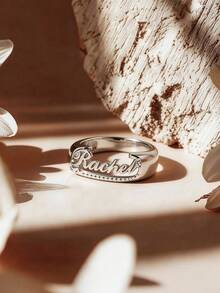 定制个性化名字说唱歌手风格心形和蕾丝花雕花戒指，父亲节礼物，母亲节礼物，情人节礼物，生日周年纪念礼物，毕业礼物，圣诞礼物，送给家人、朋友和同学的高端礼物，时尚、秋季时尚、复古、野性、朋克定制、个性化、独特，适合送给女朋友、妈妈、家人、朋友、女儿、她、祖父母、男朋友、爸爸、儿子的周年纪念日、生日、日常穿着、舞会、母亲节、情人节、毕业典礼、婚礼、父亲节、派对 - 銀色 - 查看 40